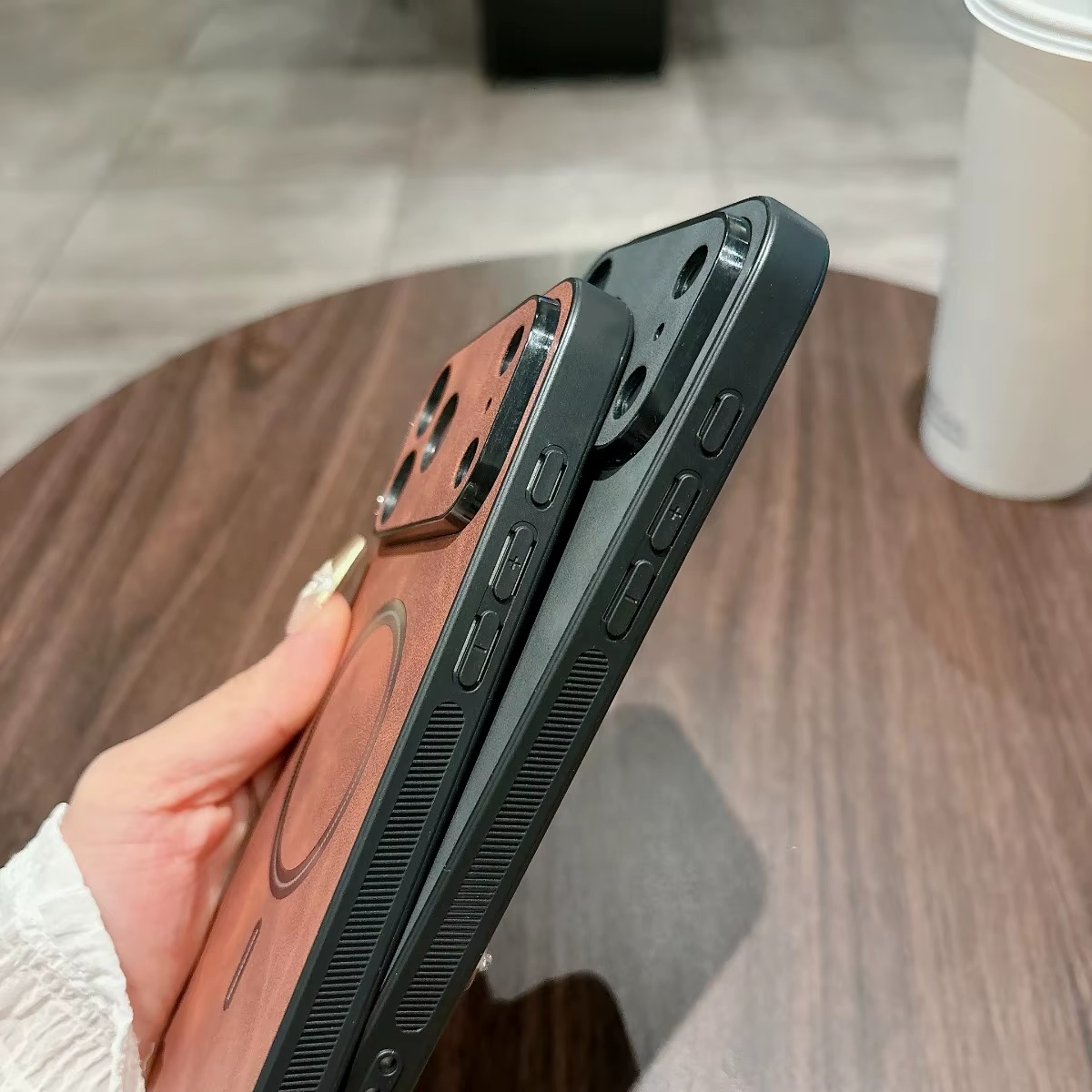 Magnetic Leather Case for iPhone 17 Series – MagSafe Compatible & Full Protection